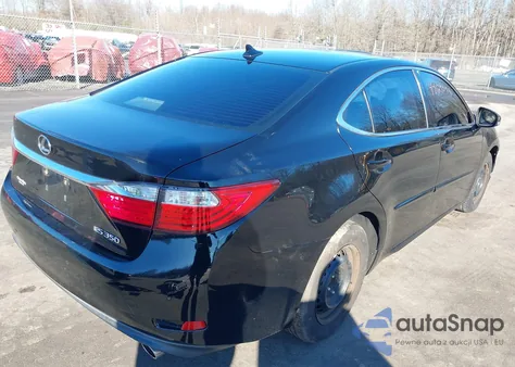 2014 Lexus Es 350 z USA, uszkodzony, nr VIN JTHBK1GGXE2106347